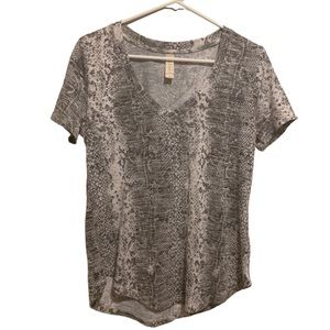 Altar’d State Snakeskin Print Soft V-Neck Tee Grayish Size Small T-shirt Top